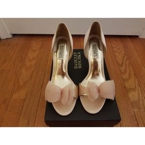 Badgley Mischka blush pink bow d'orsay heels 7.5